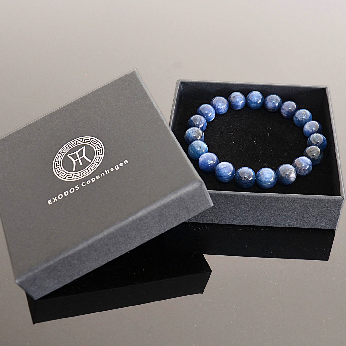 Men’s Blue Kyanite Bracelet - Premium Deep Ocean Shine