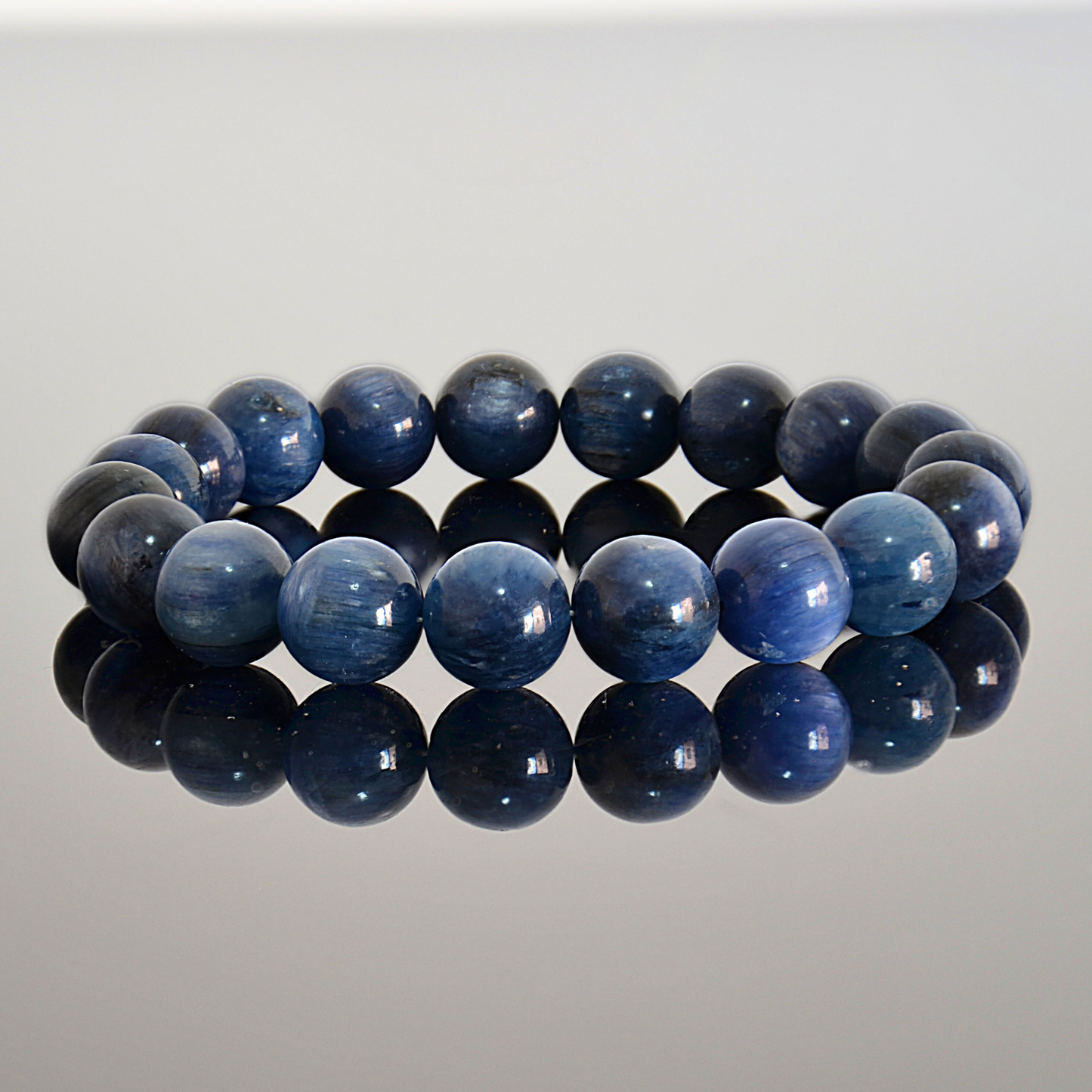 Men’s Blue Kyanite Bracelet - Premium Deep Ocean Shine